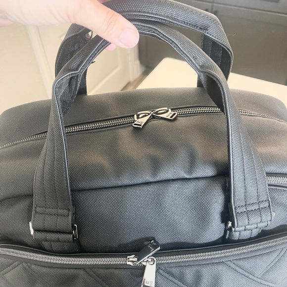 Lug Boxer Matte Luxe VL (Vegan Leather) in Black - Picture 8 of 13